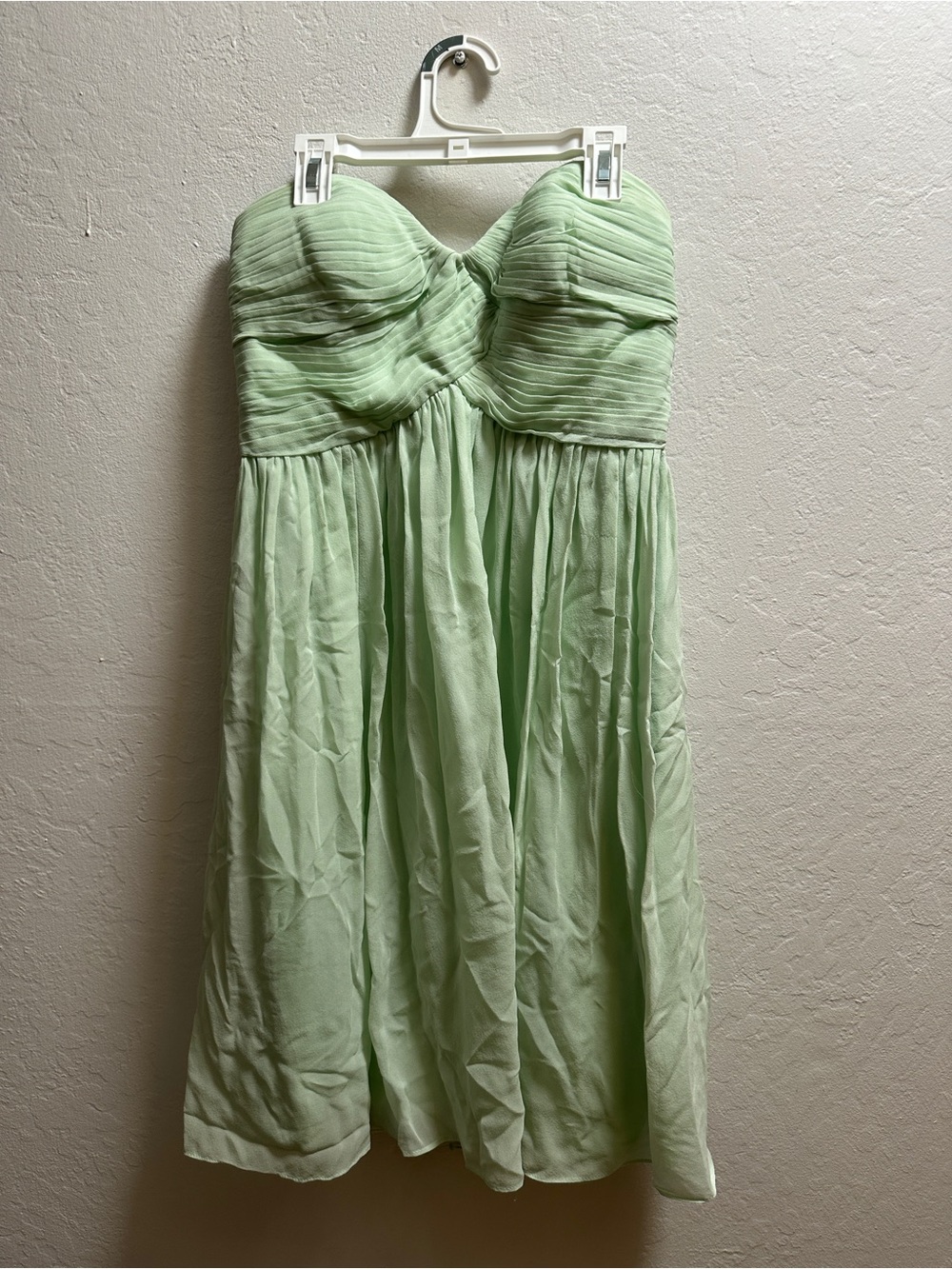 Strapless Sweetheart Chiffon Dress in Light Green